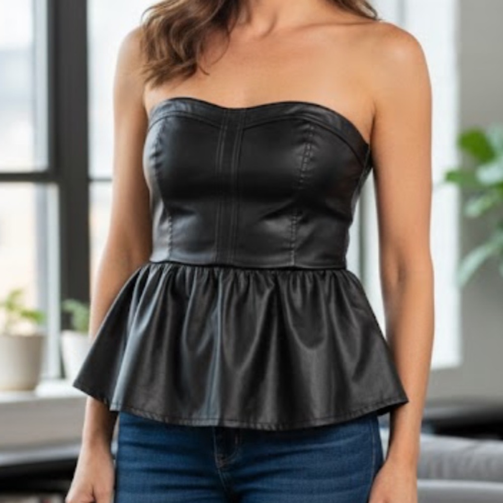 Forever 21 Black Strapless Peplum Top